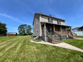 Building Photo - 114 Poplar St