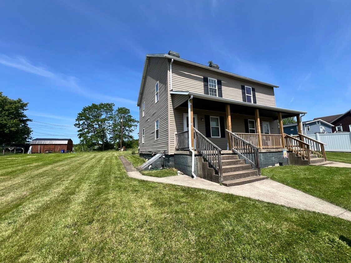 Foto principal - 114 Poplar St
