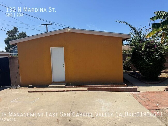 Foto del edificio - 132 N Mardina St