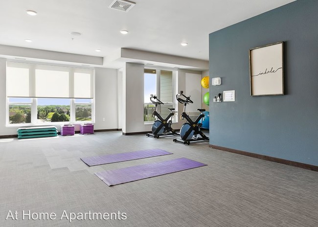 Foto del edificio - 3485 Promenade Ave