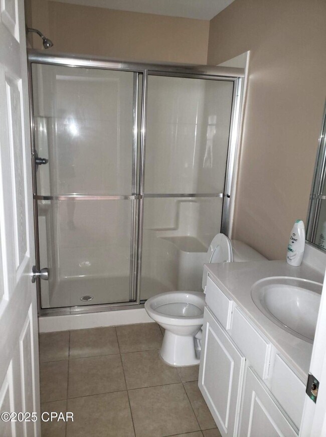 Foto del edificio - 242 Callaway Chase Ln