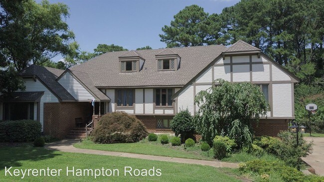 Building Photo - 6 br, 4.5 bath House - 2008 Echo Cv