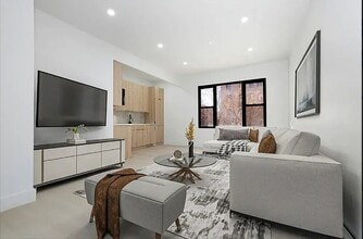 Building Photo - 163 First Avenue