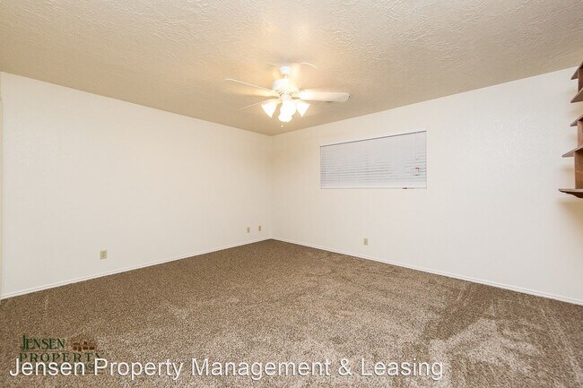 Foto del edificio - 3 br, 2 bath House - 1126 Juniperro Serro Dr