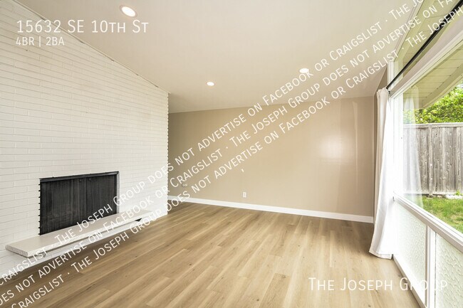 Foto del edificio - 15632 SE 10th St