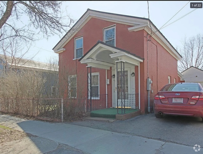 Building Photo - 47 Pitkin St
