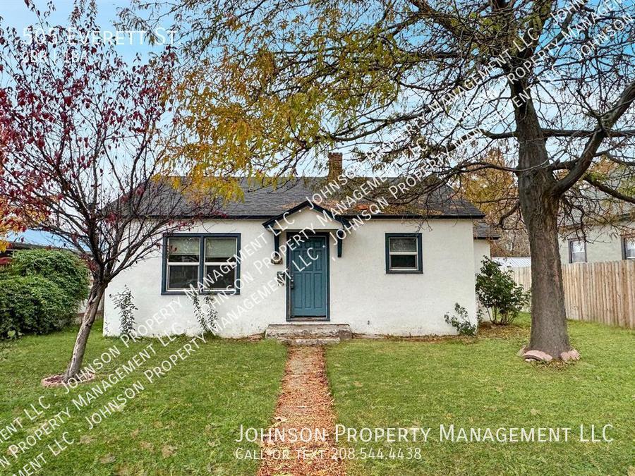 Cute Caldwell Cottage House with Garage ne... House Rental in