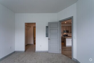 1BR, 1BA - Robinson - The Rise