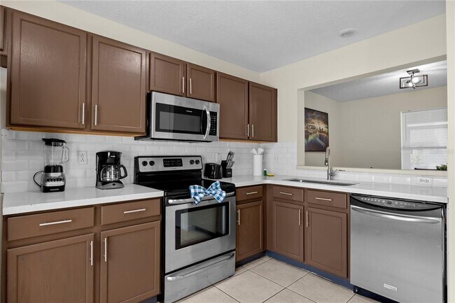 Foto del edificio - 2116 Cypress Bay Blvd