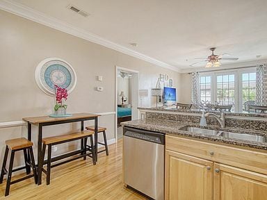 Foto del edificio - 106 W Arctic Ave