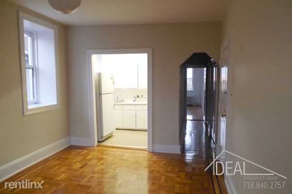 Fotografía del edificio - 450 Clinton St