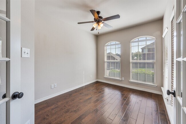 Foto del edificio - 3805 Weatherstone Dr