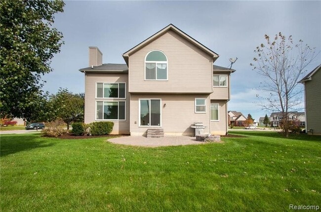 Building Photo - 7354 Madeline Ct