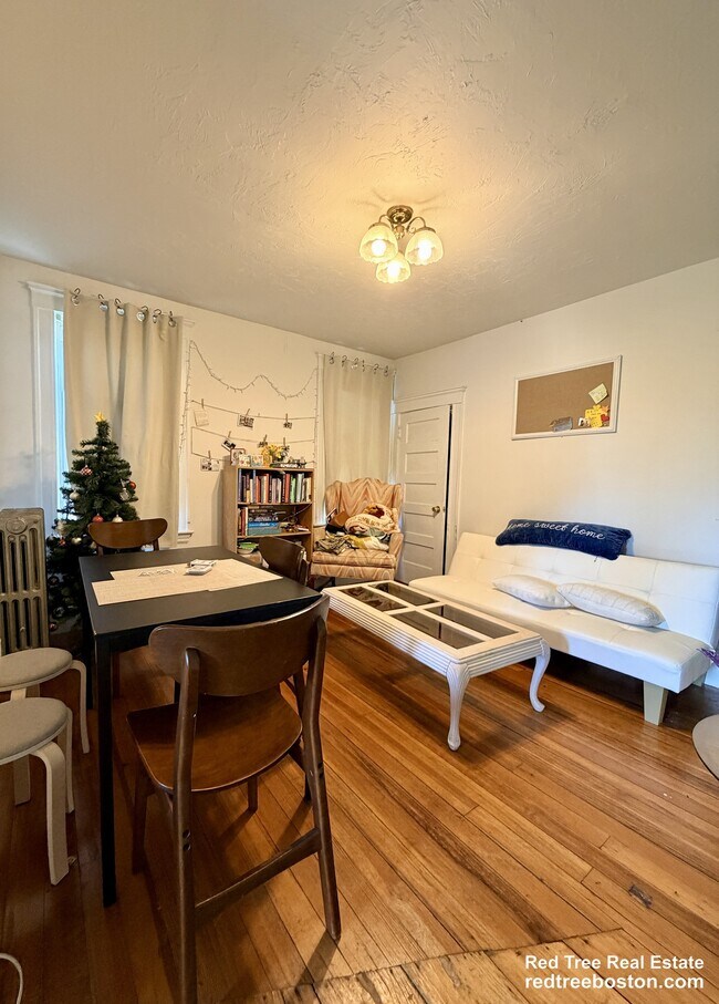 Building Photo - 91 Academy Hill Rd