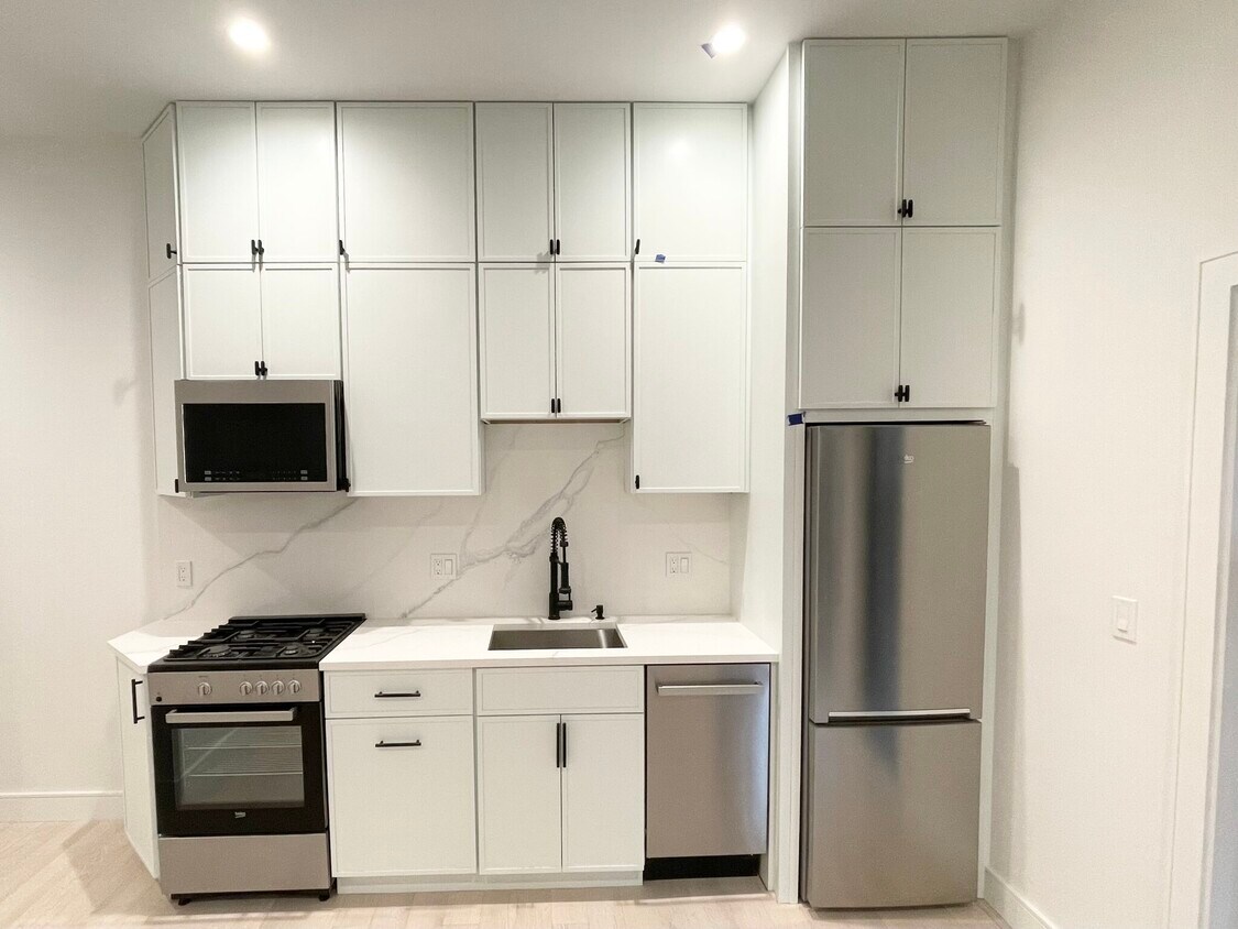 Foto principal - 173 Maverick St