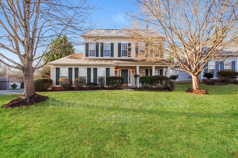 Primary Photo - 1010 Lavenham Pl