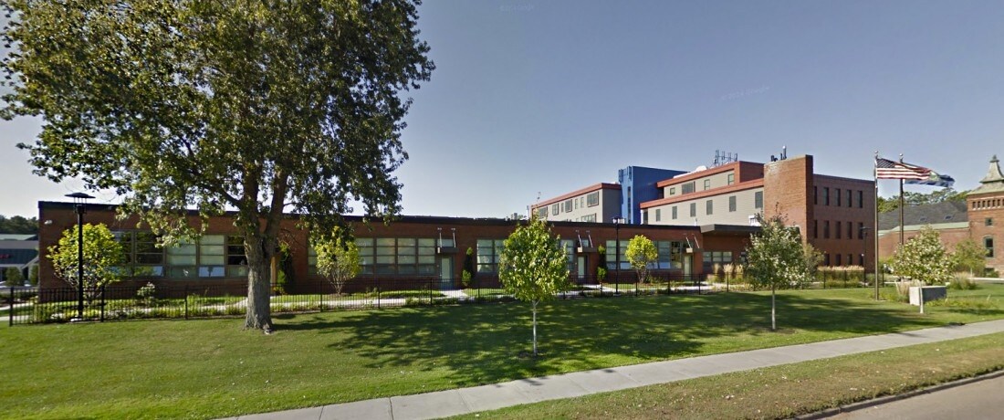 Foto principal - Thayer Commons