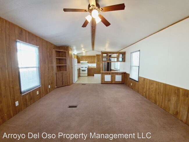 Building Photo - 2 br, 2 bath House - 8506 Brook NE