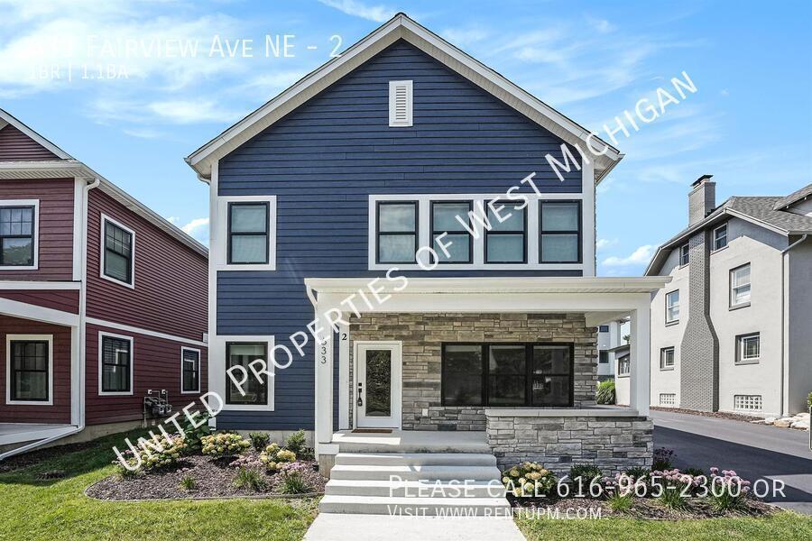Primary Photo - Available Now | Executive 1 Bed 1.5 Bath C...