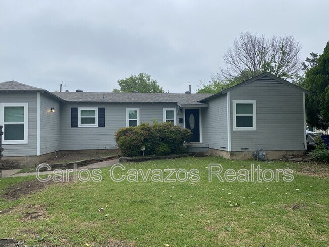 Foto del edificio - 1617 Meadowbrook Dr
