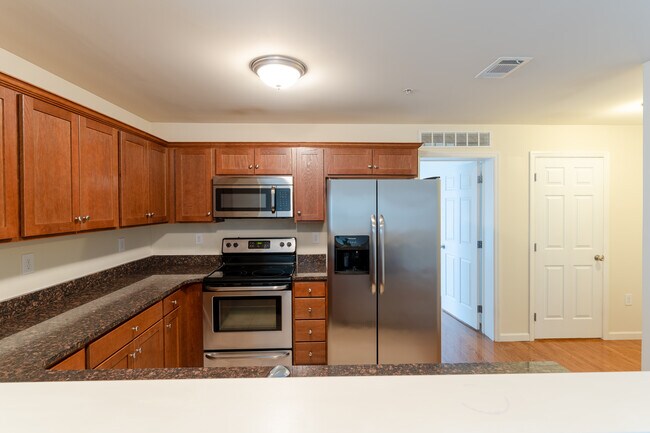 Foto del edificio - Madison Ave Apartments