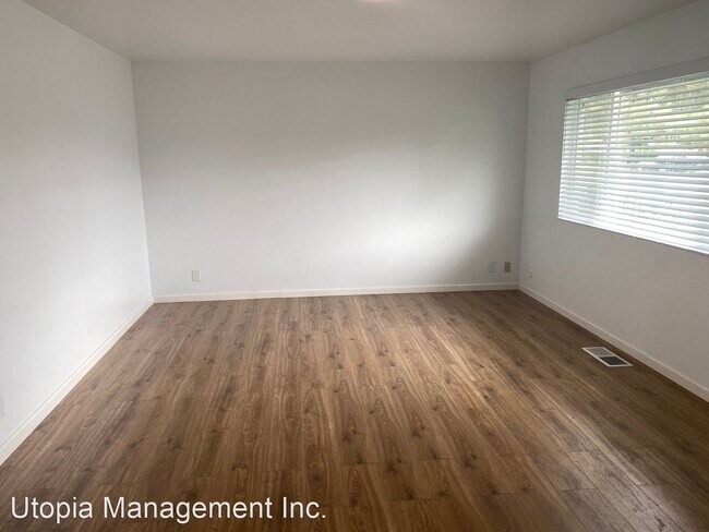 Foto del edificio - 3 br, 1.5 bath House - 710-085 Willow Street
