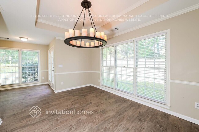 Foto del edificio - 2363 Dover Ln