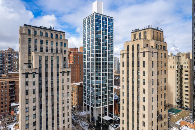 Foto del edificio - Astor Towers