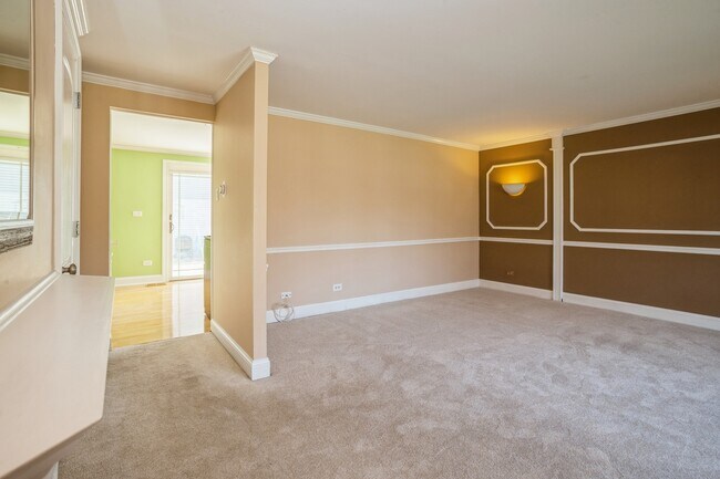 Building Photo - 923 Jeffery Ct