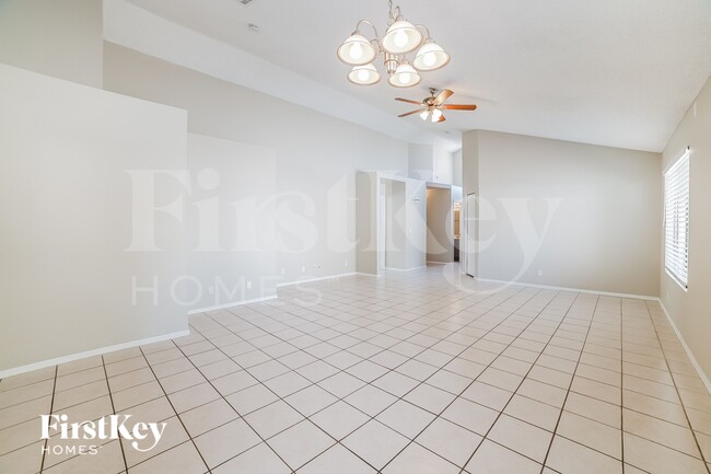 Building Photo - 5057 W Chicago Cir S