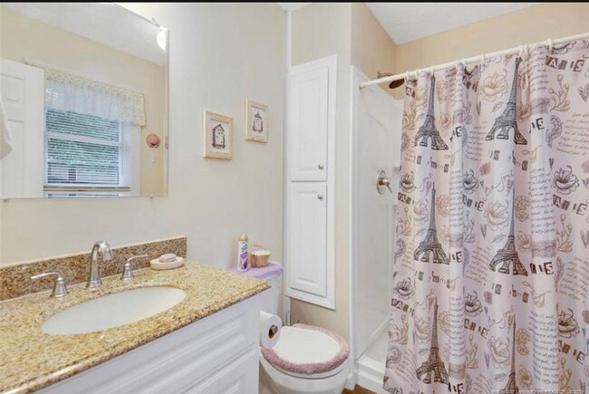 Foto del edificio - 3243 Gilbert Rd