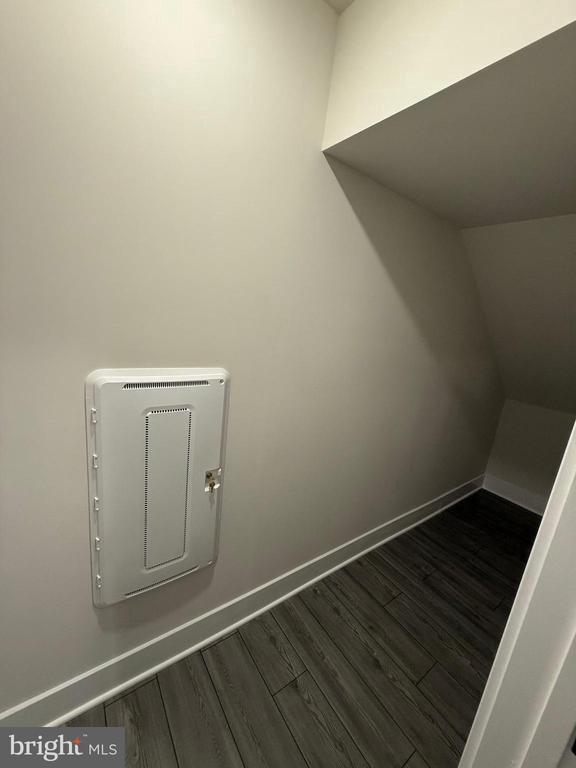 Foto del edificio - 125 Brashear Ct