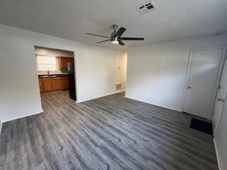 Foto del edificio - 302 St James