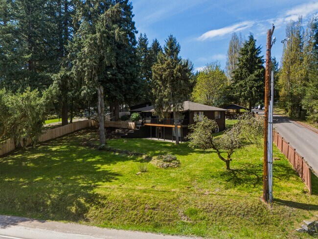 Foto del edificio - 1366 SE High Ridge Ct