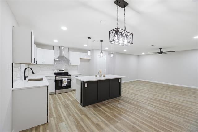 Building Photo - 214 W Madison St