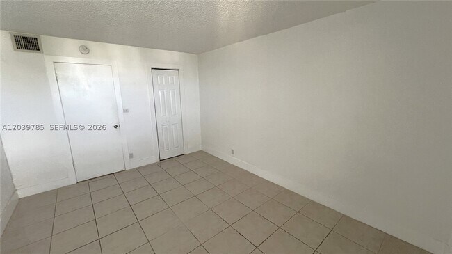 Foto del edificio - 4550 NW 9th St