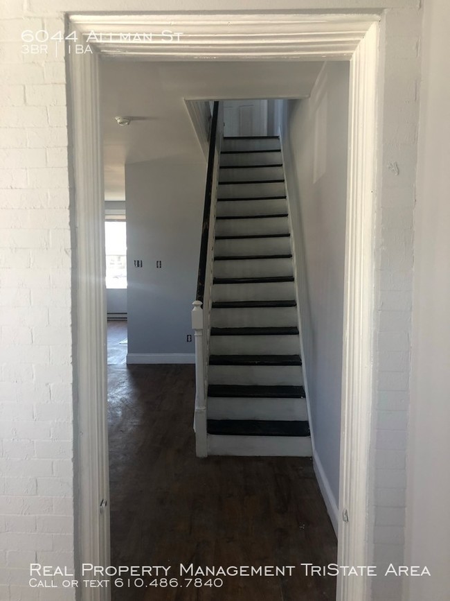 Foto del edificio - 3 Bed in Southwest Philly