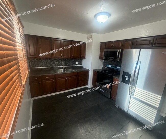 Foto del edificio - 700 E 20th Ave