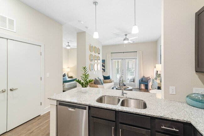 Foto del edificio - ArborView Circle C Ranch 62+ Active Adult