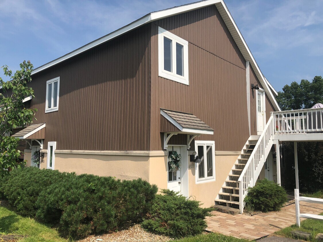 6923 Gibson Rd Unit 1, Canfield, OH 44406 Apartments in Canfield, OH