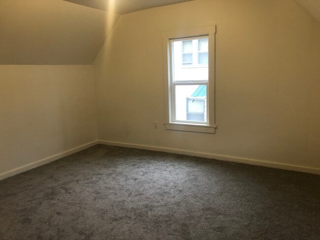 Foto del edificio - 708 S East St