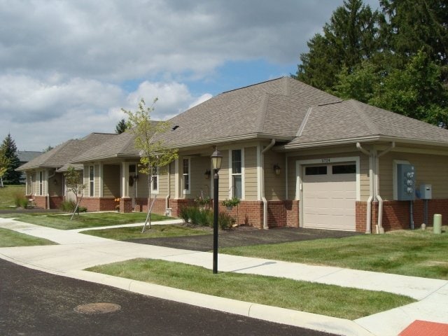 Building Photo - 4373 Ruston Ave