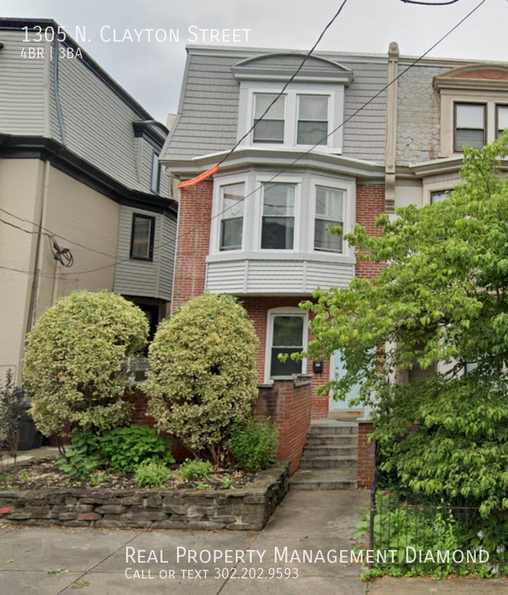 Primary Photo - Beautiful, completely updated 4-bed, 2.5 b...