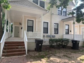 Building Photo - 250 Telfair St