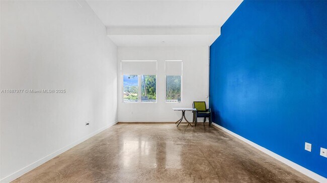 Foto del edificio - 771 NW 1st St