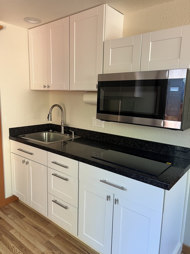 Foto del edificio - 325 Grant Ave