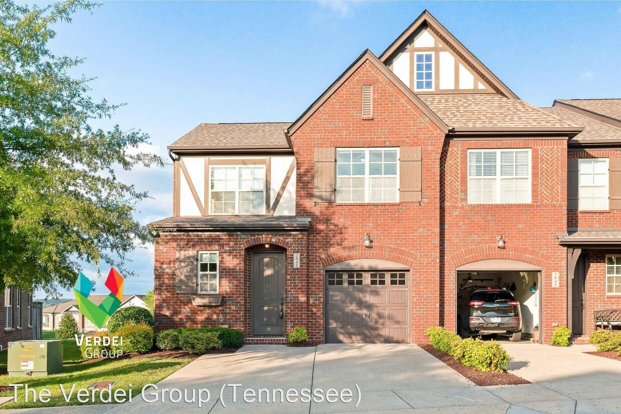 3 br, 2.5 bath House 2040 Bungalow Dr House Rental in Thompsons