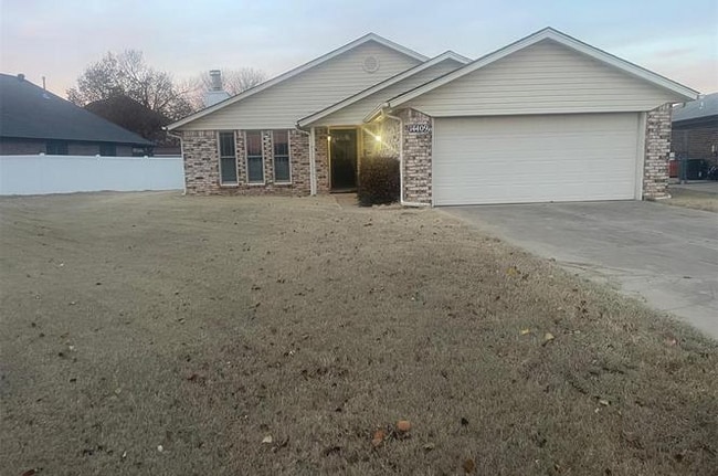 Photo - 14409 Keri Cir House