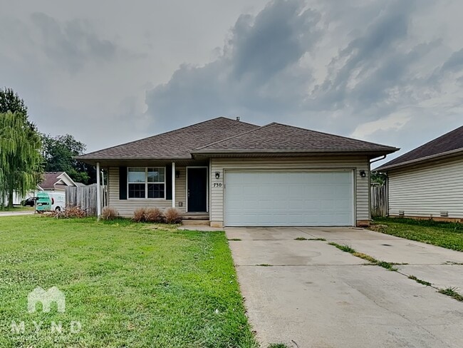 Building Photo - 730 N Elder Ave