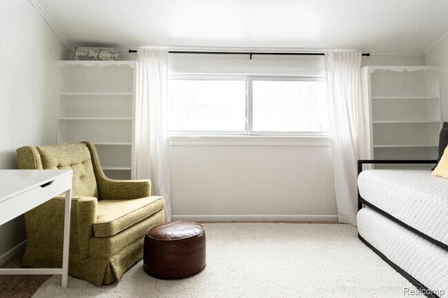 Building Photo - 22101 Nowlin St